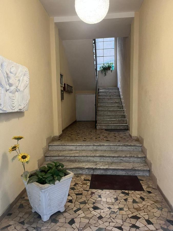 Alexandra House Apartamento Ciampino Exterior foto